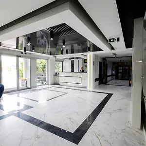 Hotel apartamentowy Kontrast